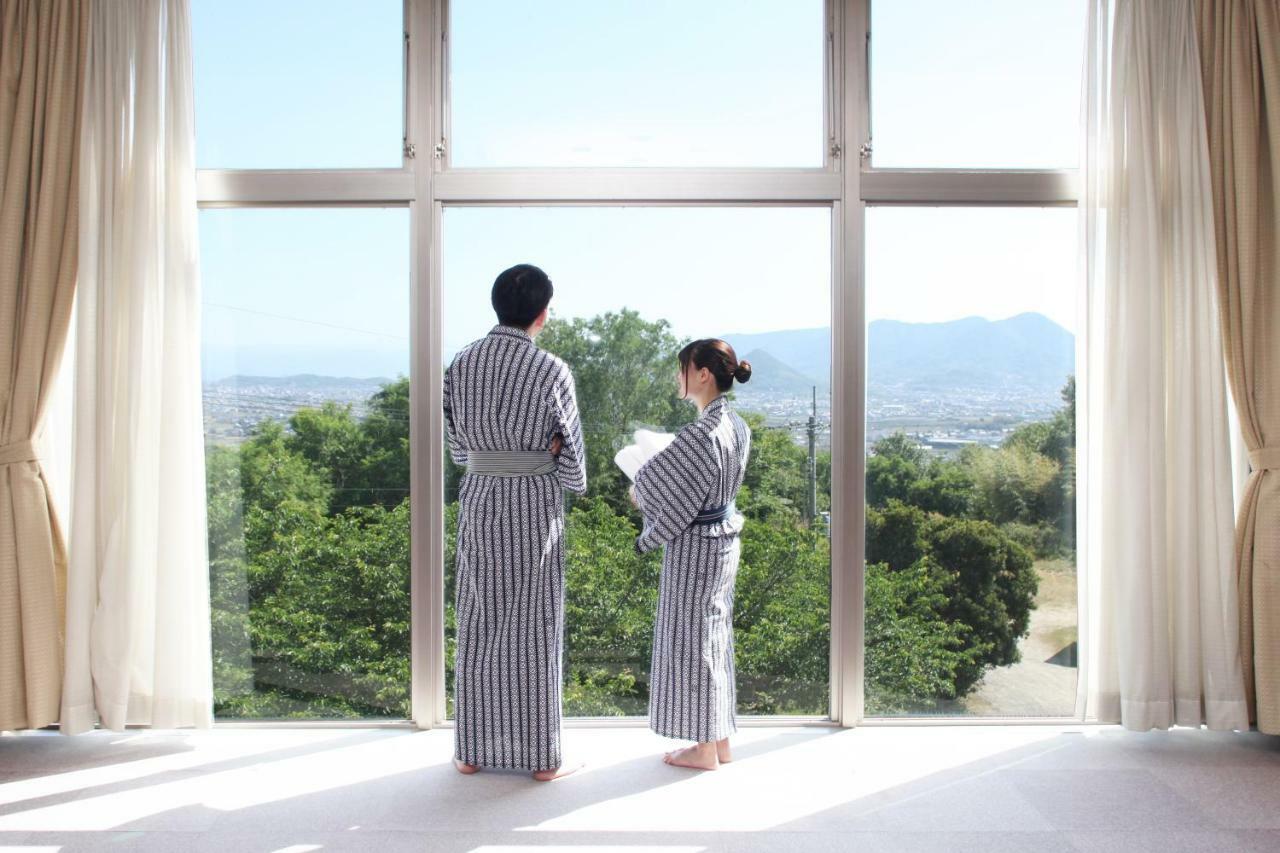 Hôtel Michi No Eki Fureai Park Mino à Mitoyo Extérieur photo